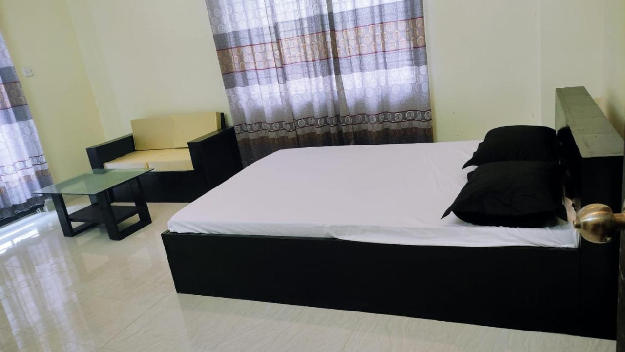 Rose Garden Guest House Khulna Extérieur photo
