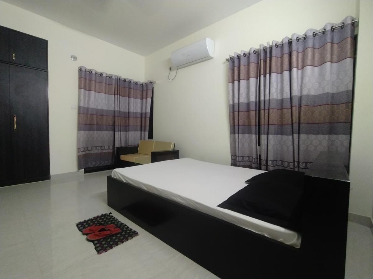 Rose Garden Guest House Khulna Extérieur photo